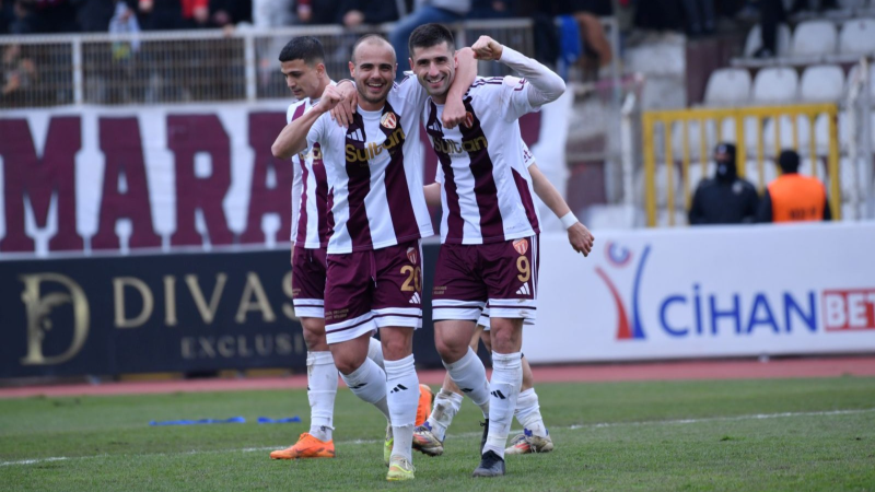 İnegölspor dört köşe!