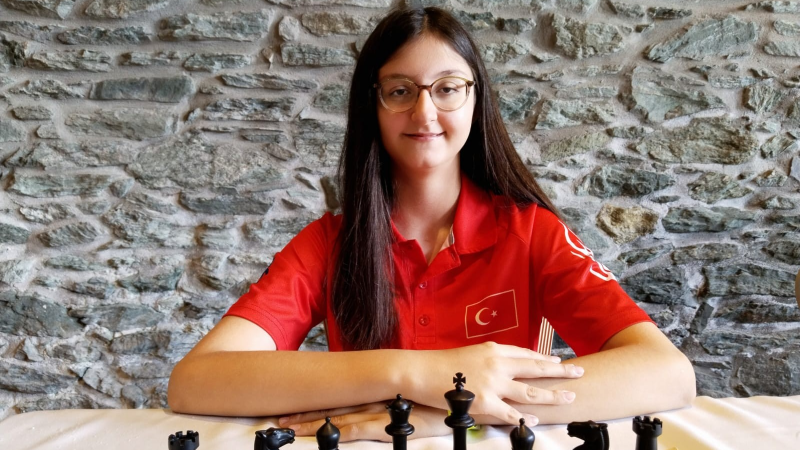 Büyükşehirli Arya Aydoğan yarı finalde