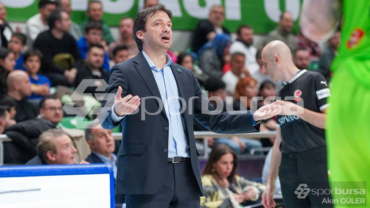 BURSASPOR - TOFAŞ BASKETBOL MAÇ FOTOĞRAFLARI