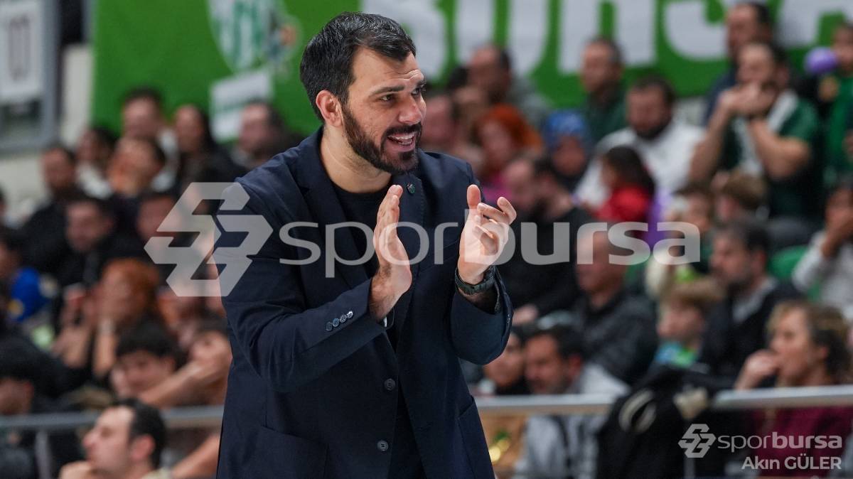 BURSASPOR - TOFAŞ BASKETBOL MAÇ FOTOĞRAFLARI