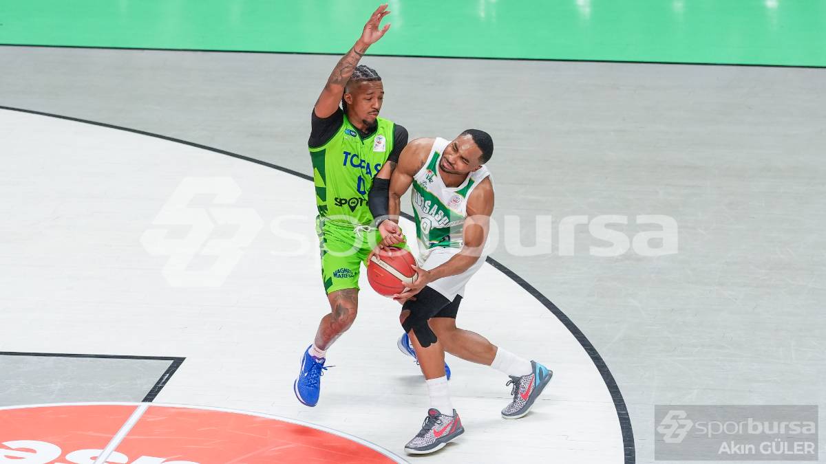 BURSASPOR - TOFAŞ BASKETBOL MAÇ FOTOĞRAFLARI