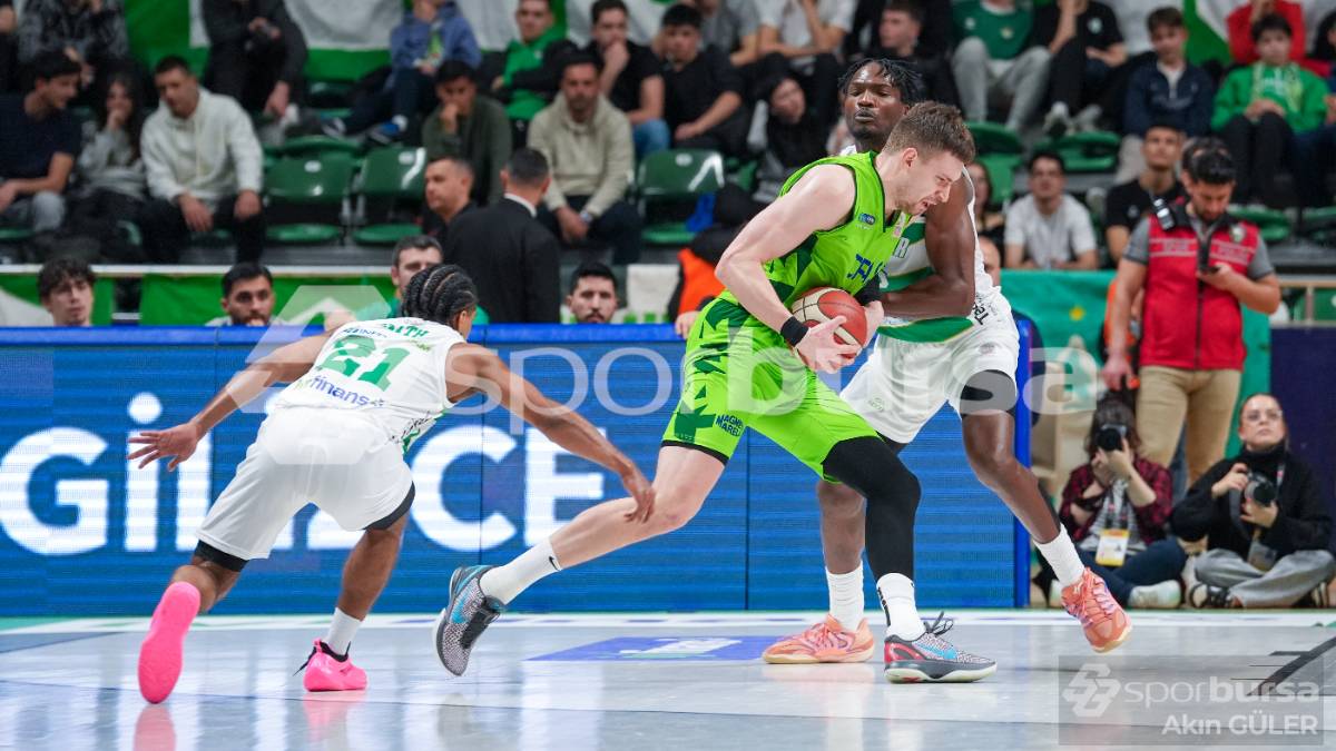 BURSASPOR - TOFAŞ BASKETBOL MAÇ FOTOĞRAFLARI