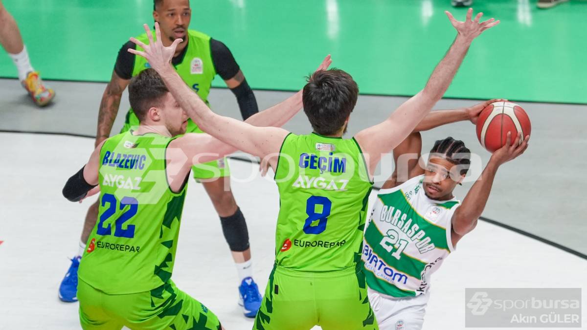 BURSASPOR - TOFAŞ BASKETBOL MAÇ FOTOĞRAFLARI
