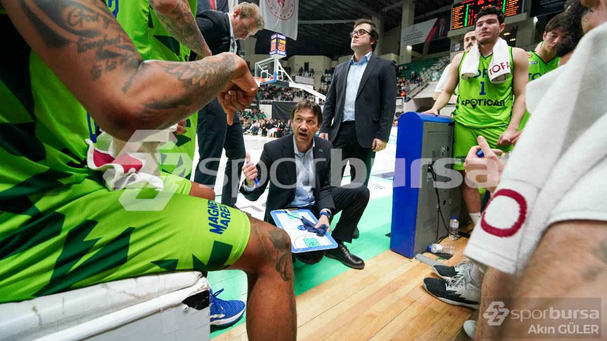 BURSASPOR - TOFAŞ BASKETBOL MAÇ FOTOĞRAFLARI