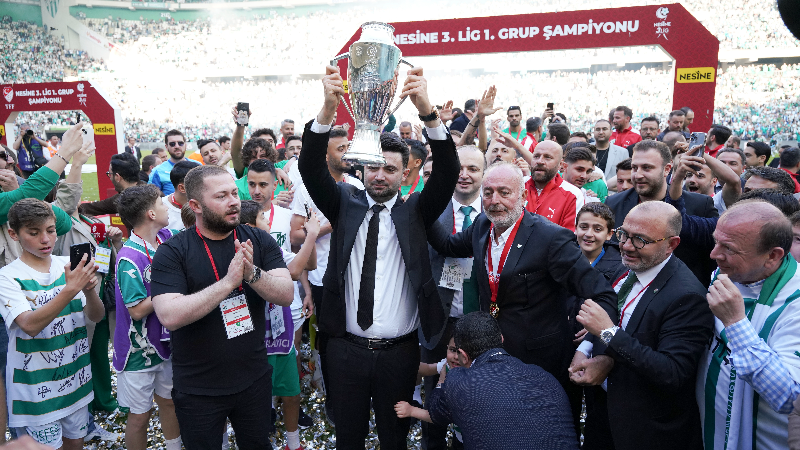 Başkan Çelik: Sadece 1 yıl 2 ay kaldı!