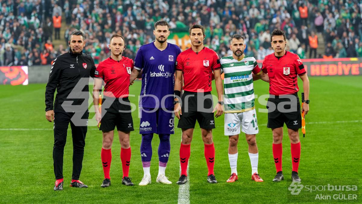 BURSASPOR - GÜZİDE GEBZESPOR MAÇ FOTOĞRAFLARI