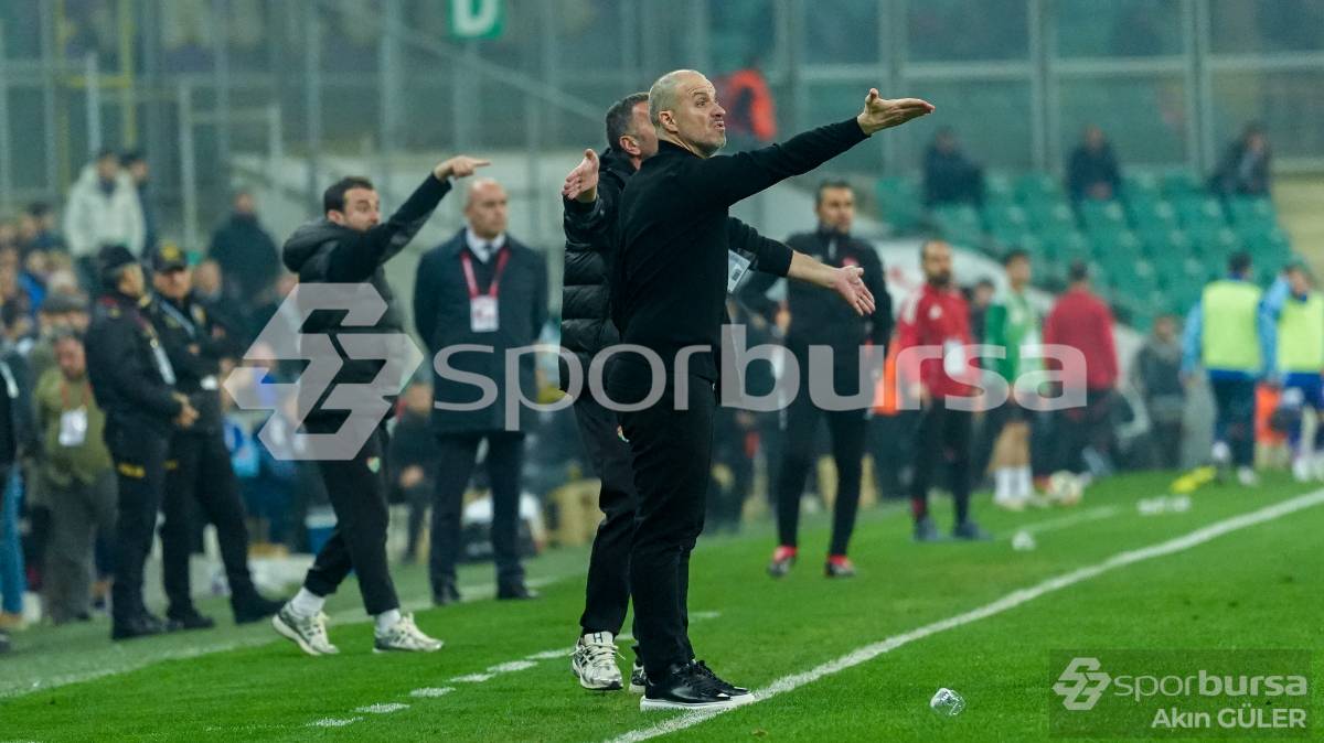 BURSASPOR - GÜZİDE GEBZESPOR MAÇ FOTOĞRAFLARI