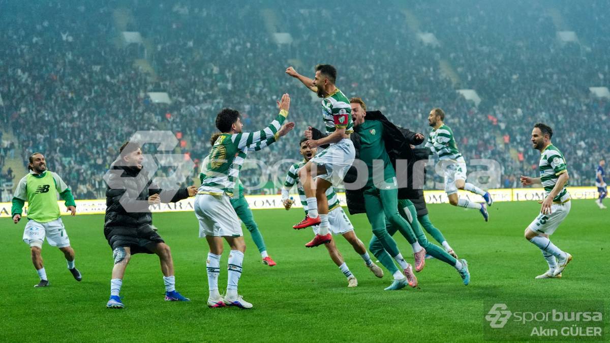 BURSASPOR - GÜZİDE GEBZESPOR MAÇ FOTOĞRAFLARI
