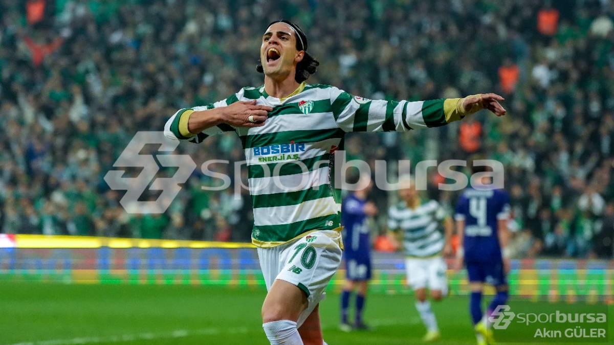 BURSASPOR - GÜZİDE GEBZESPOR MAÇ FOTOĞRAFLARI