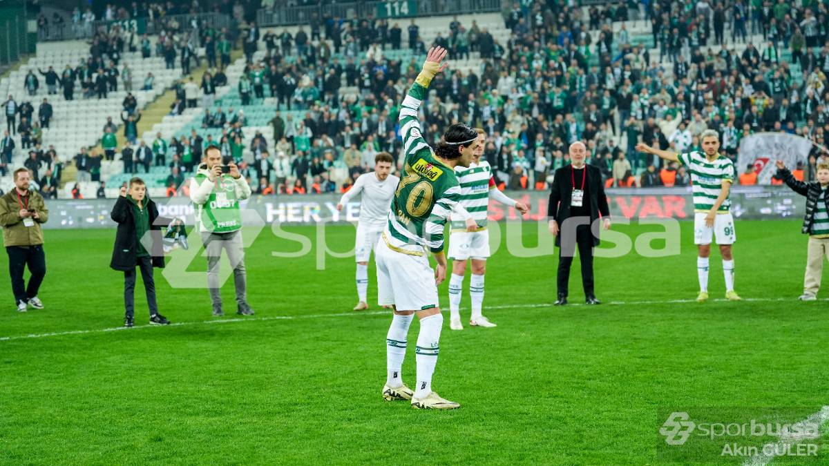 BURSASPOR - GÜZİDE GEBZESPOR MAÇ FOTOĞRAFLARI