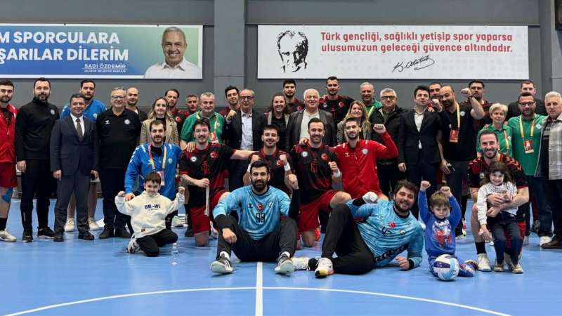 Nilüfer, çeyrek finalde Macaristan’da avantaj arıyor