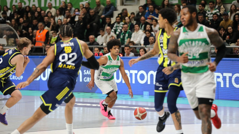 Bursaspor, lider Fener’i devirip hayat buldu!