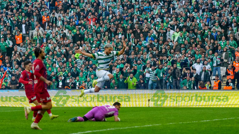 Bursaspor taraftarı, Türkiye'nin zirvesinde!..