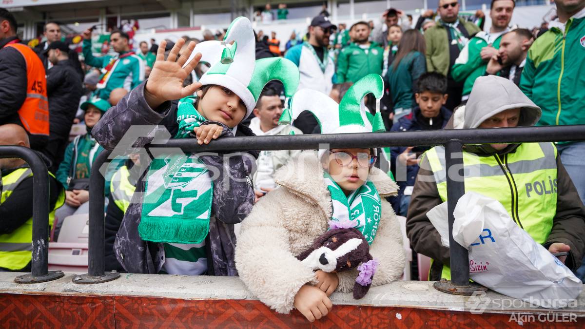 ANKARA DEMİRSPOR - BURSASPOR MAÇ FOTOĞRAFLARI