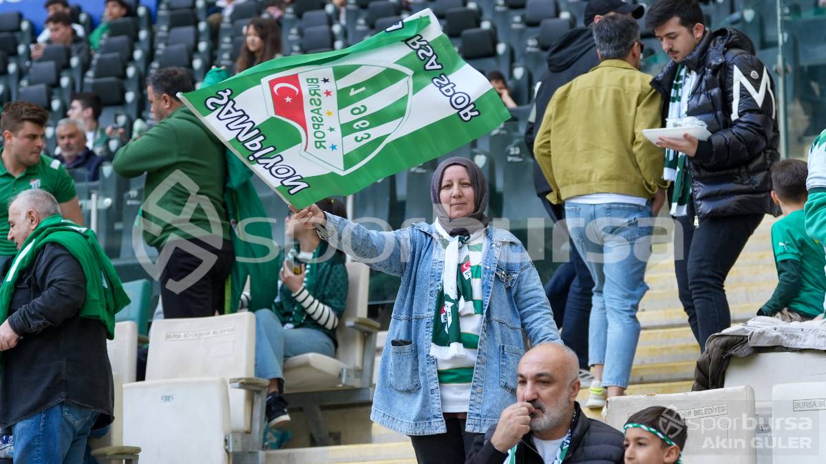 BURSASPOR - SOMASPOR MAÇI VE ŞAMPİYONLUK KUTLAMALARI FOTO GALERİ