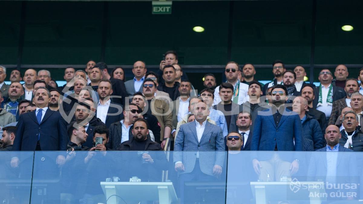 BURSASPOR - SOMASPOR MAÇI VE ŞAMPİYONLUK KUTLAMALARI FOTO GALERİ