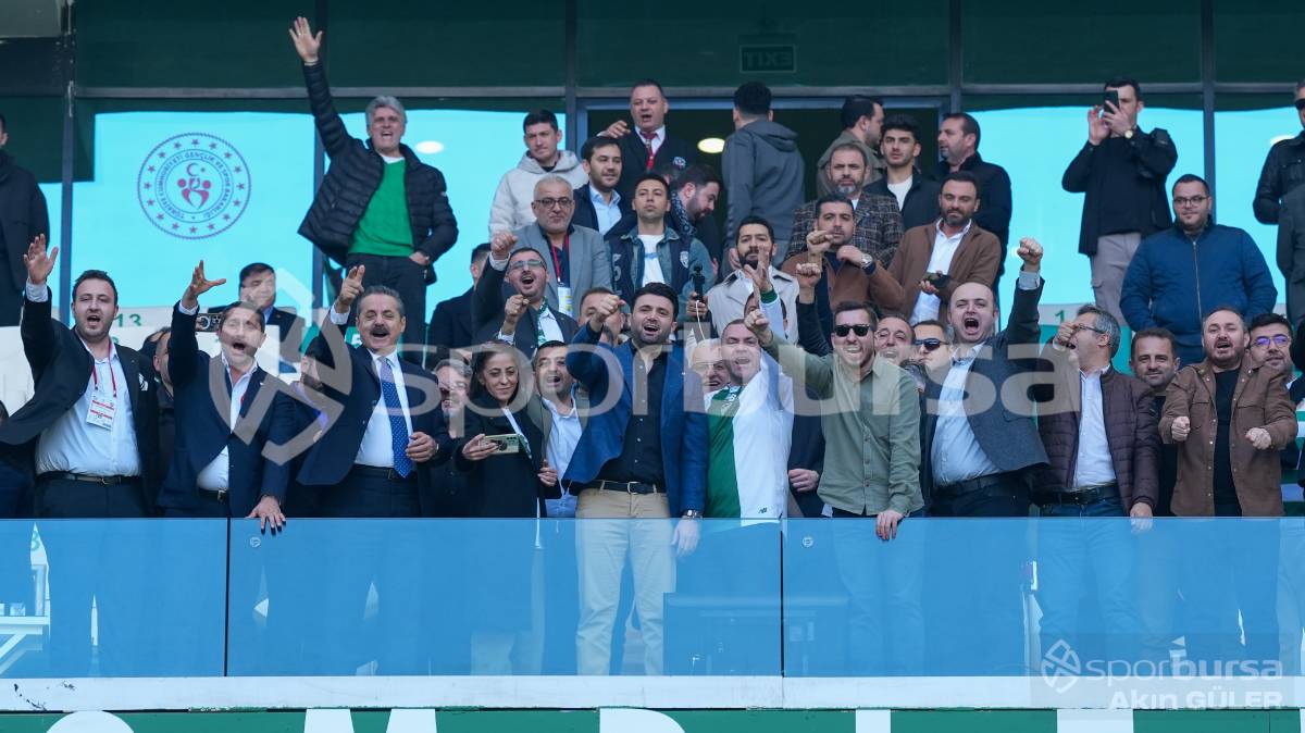 BURSASPOR - SOMASPOR MAÇI VE ŞAMPİYONLUK KUTLAMALARI FOTO GALERİ