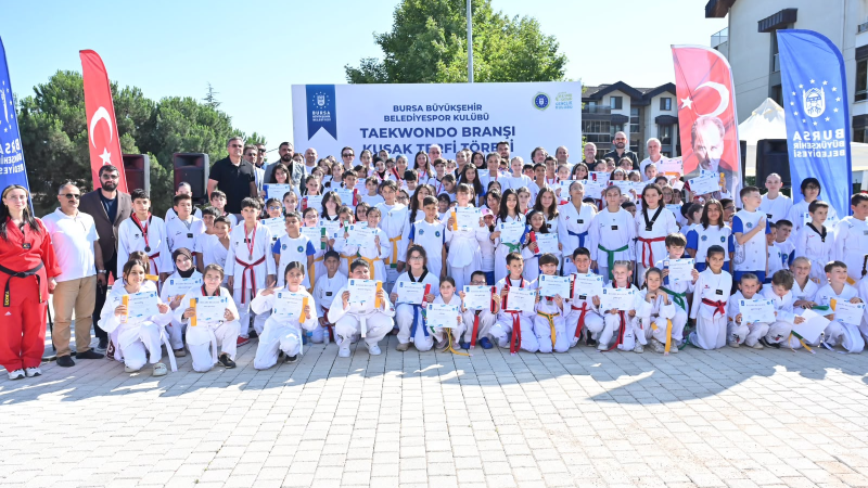 Minik taekwondocuların kuşak heyecanı