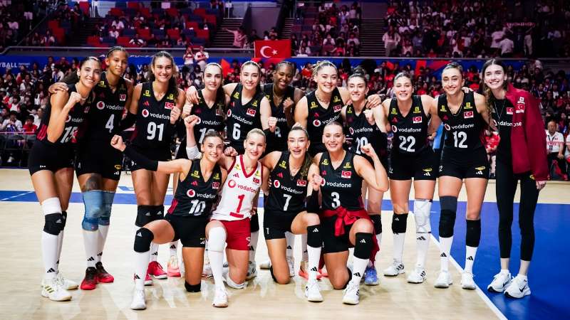 VNL heyecanı başladı, Filenin Sultanları çeyrek finalde Kanada ile oynayacak