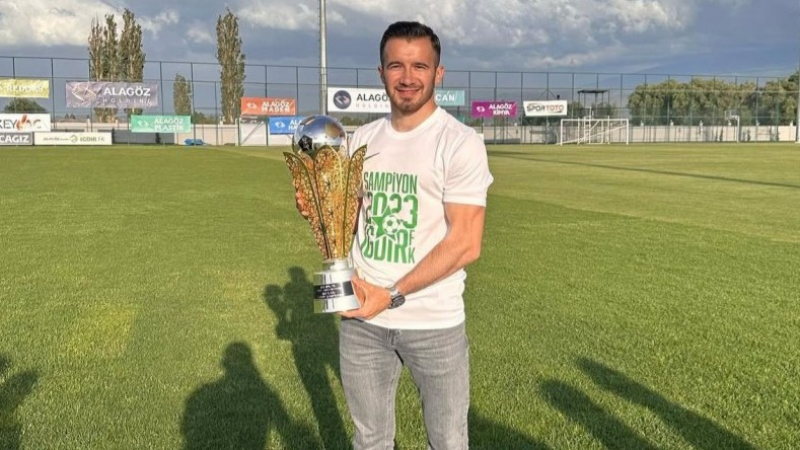 Talha Yünkuş da aynı takıma gidiyor!