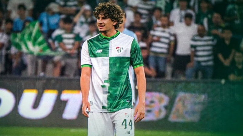 Genç Timsah Emir Kayacık'ın transferi resmileşti!