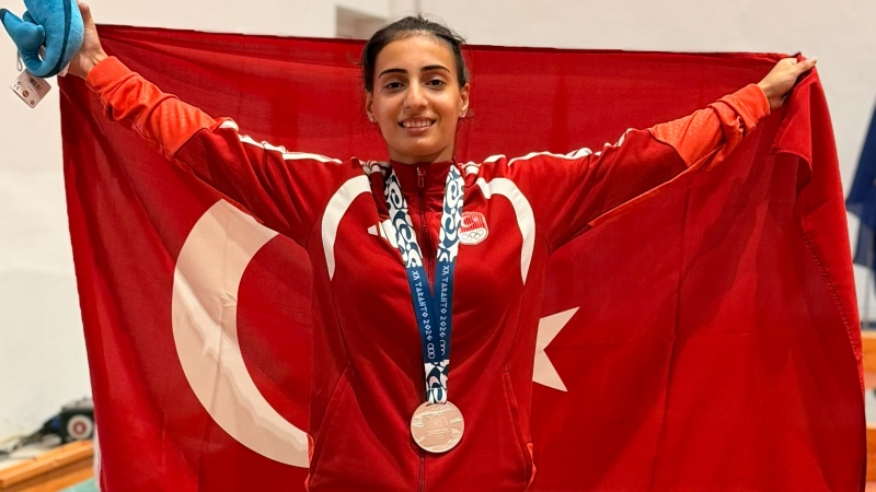 Akdeniz Oyunları’ndan Bursa’ya gümüş madalya...