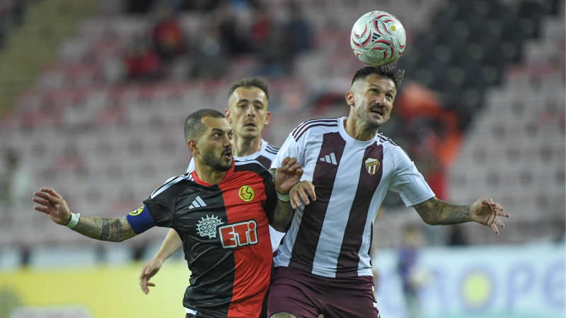 Lig öncesi İnegölspor’a ağır darbe!