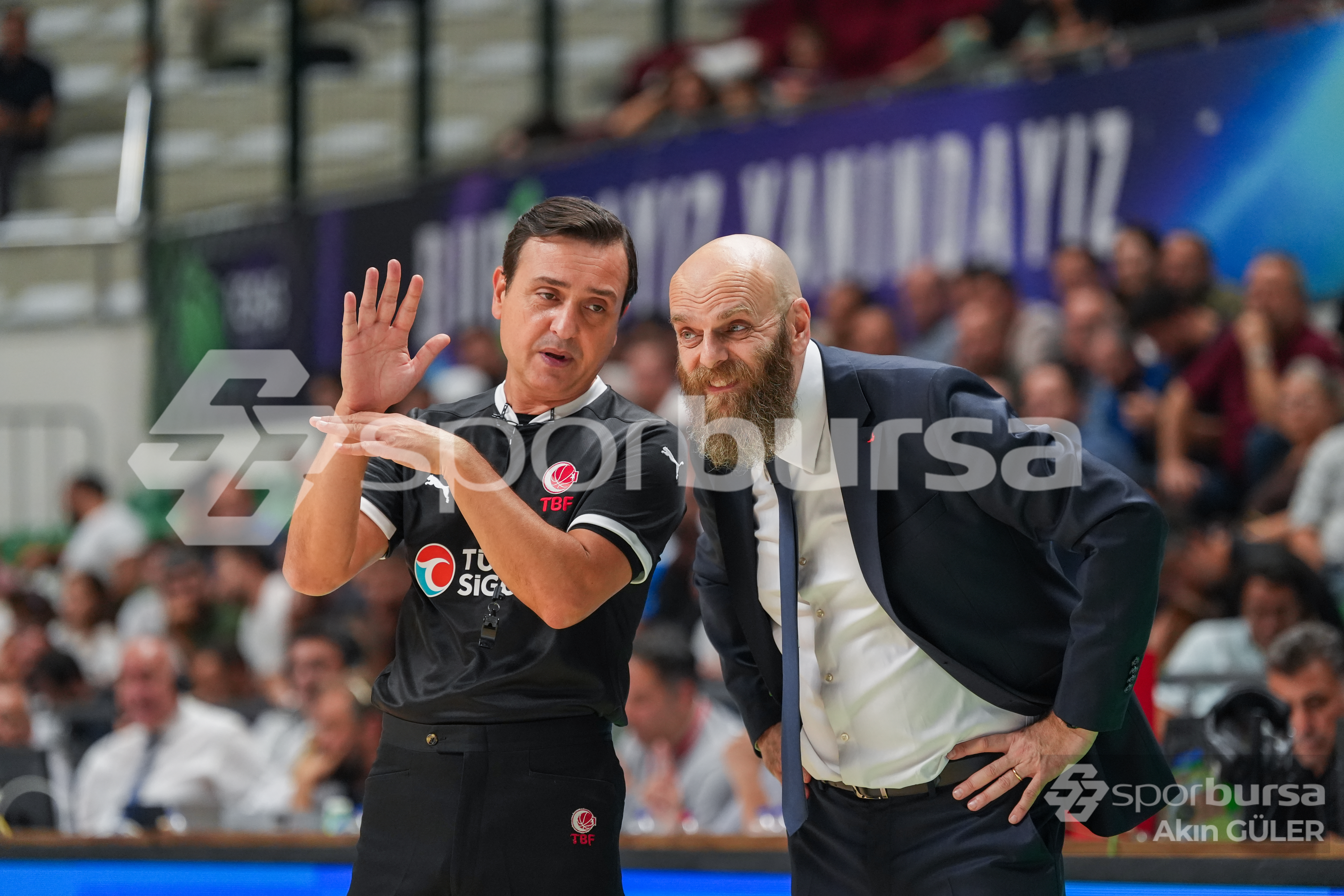 TOFAŞ - PİZZABULLS BORDO BANDIRMA MAÇI FOTOĞRAFLARI