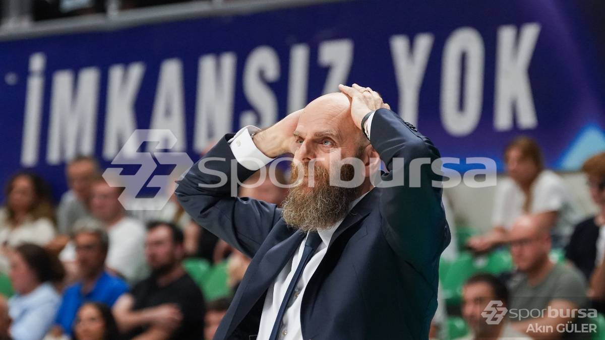 TOFAŞ - PİZZABULLS BORDO BANDIRMA MAÇI FOTOĞRAFLARI