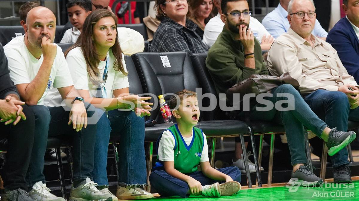 TOFAŞ - PİZZABULLS BORDO BANDIRMA MAÇI FOTOĞRAFLARI
