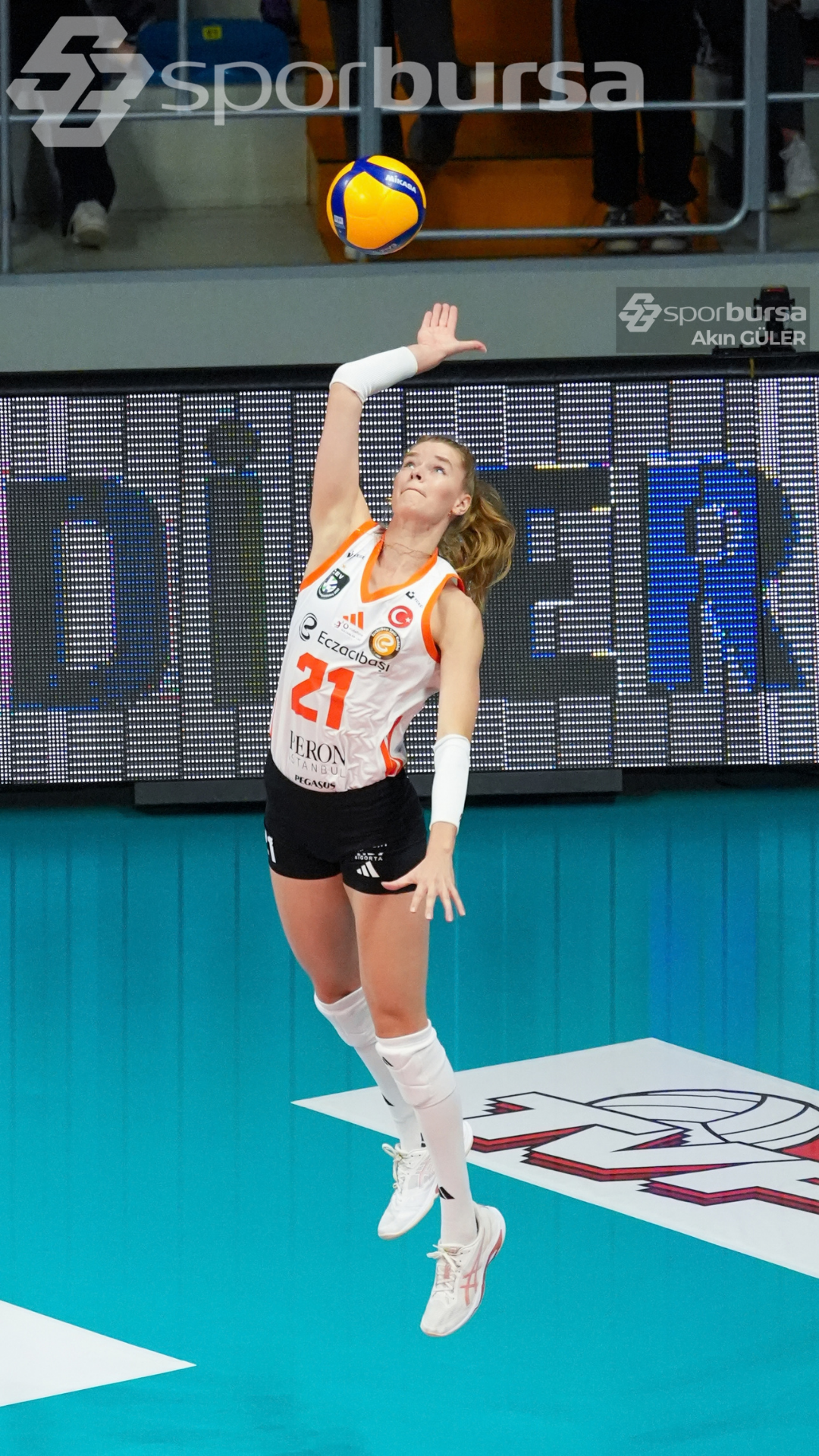 NİLÜFER BELEDİYESPOR EKER - ECZACIBAŞI PERON MAÇI FOTOĞRAFLARI