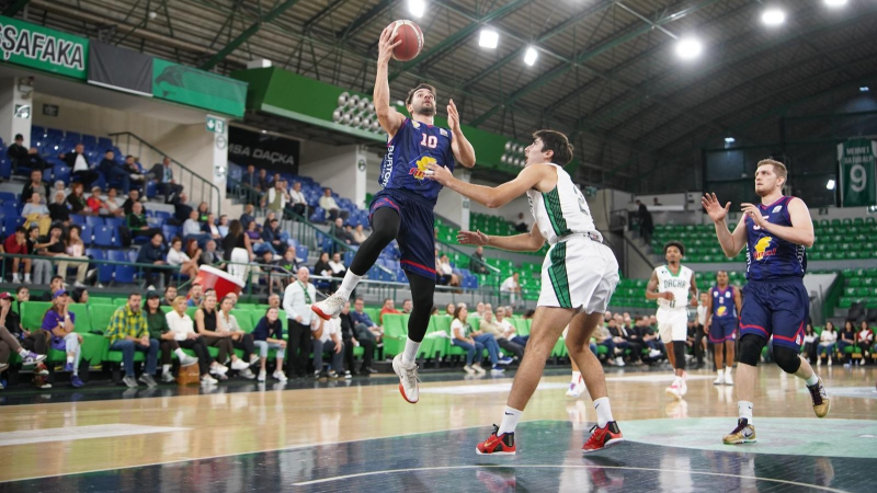 Finalspor Daçka’yı İstanbul'da devirdi!