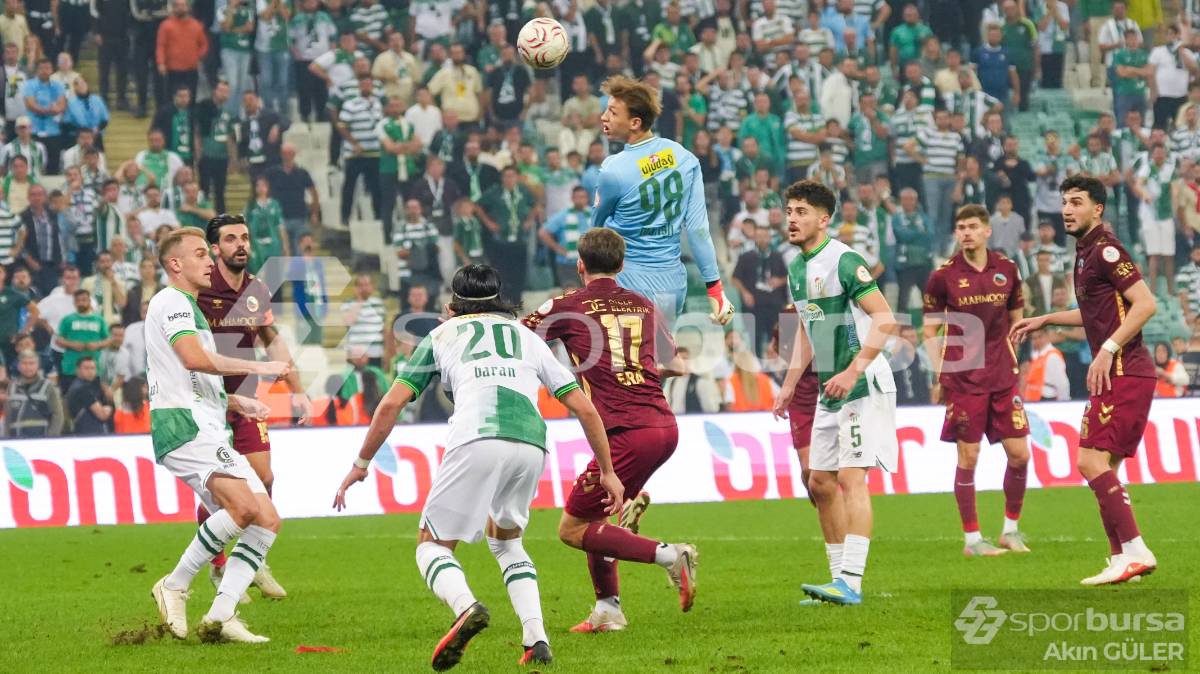 BURSASPOR - MARDIN 1969 MAÇI FOTOĞRAFLARI