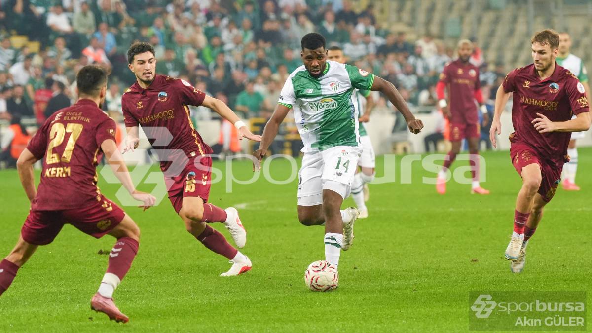BURSASPOR - MARDIN 1969 MAÇI FOTOĞRAFLARI