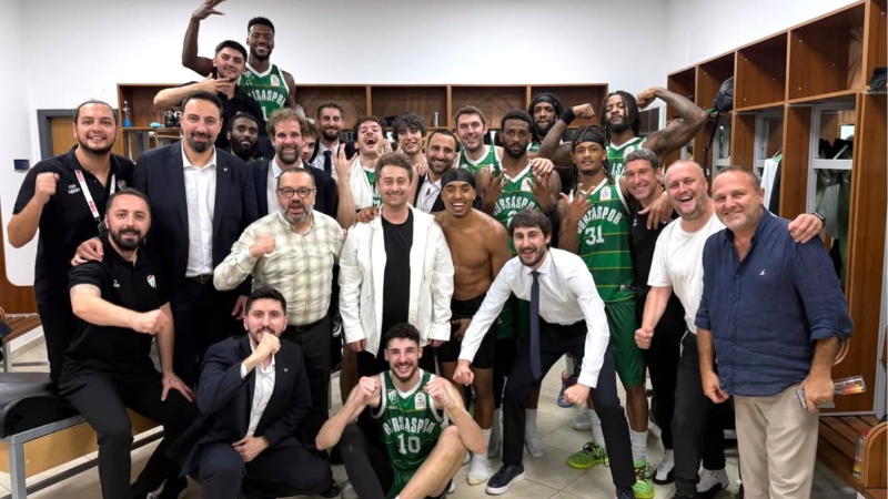 Bursaspor, Aslan’ı evinde avladı!