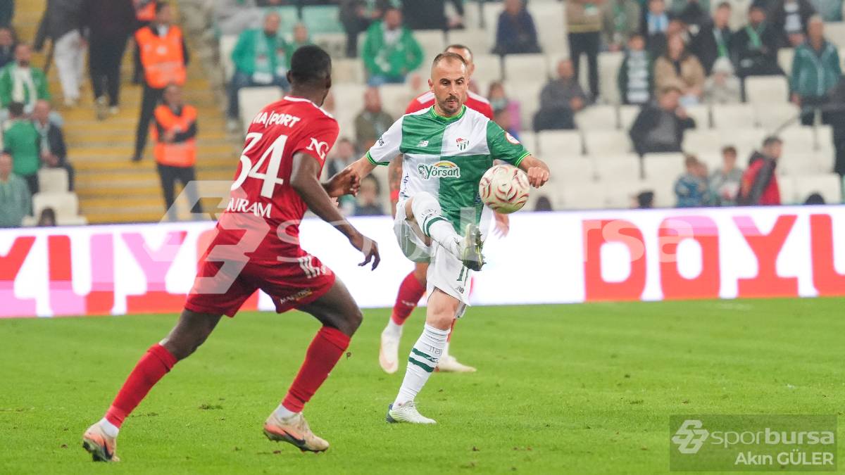 BURSASPOR - PENDİKSPOR MAÇI FOTOĞRAFLARI