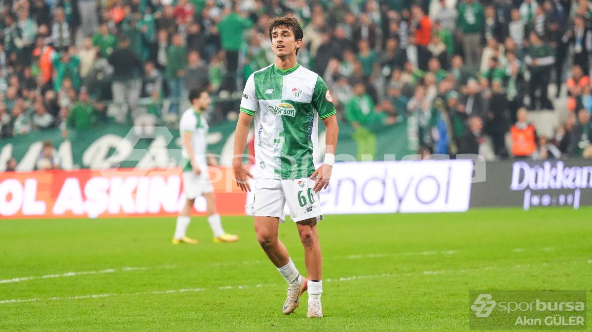 BURSASPOR - PENDİKSPOR MAÇI FOTOĞRAFLARI