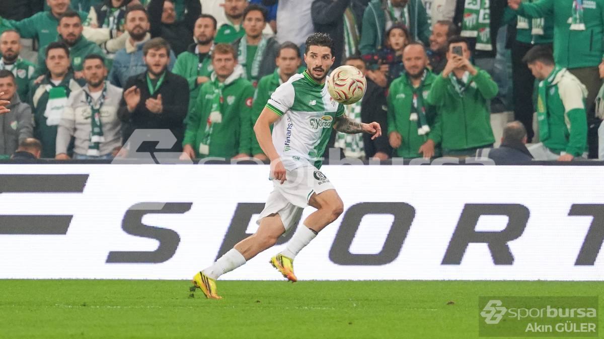 BURSASPOR - PENDİKSPOR MAÇI FOTOĞRAFLARI