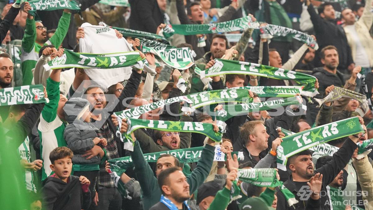 BURSASPOR - PENDİKSPOR MAÇI FOTOĞRAFLARI
