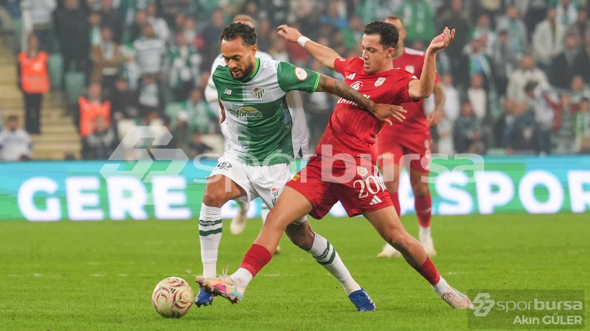 BURSASPOR - PENDİKSPOR MAÇI FOTOĞRAFLARI