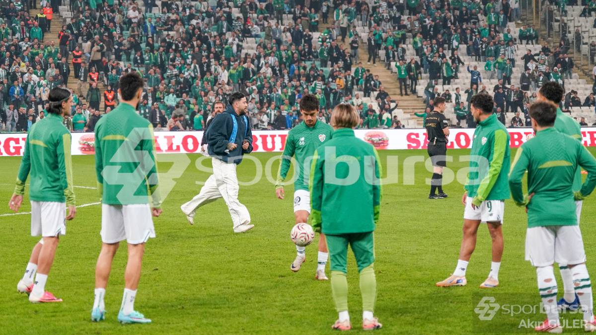 BURSASPOR - PENDİKSPOR MAÇI FOTOĞRAFLARI
