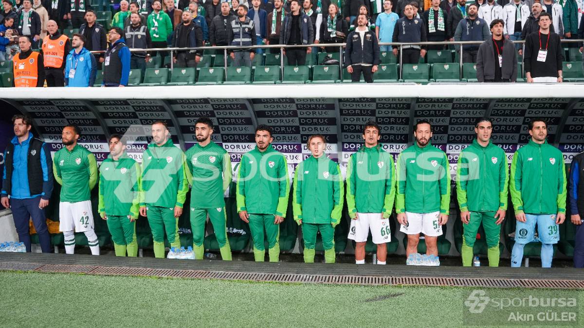 BURSASPOR - PENDİKSPOR MAÇI FOTOĞRAFLARI