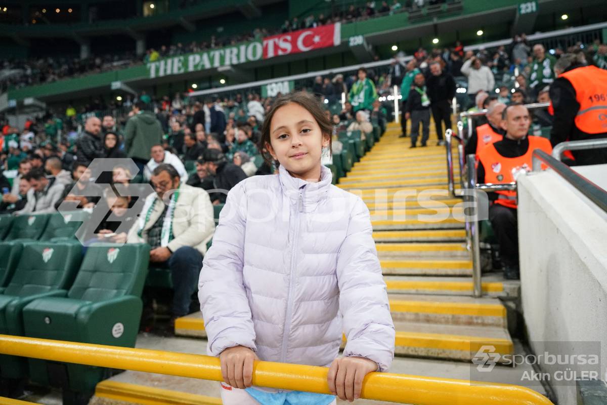BURSASPOR - PENDİKSPOR MAÇI FOTOĞRAFLARI
