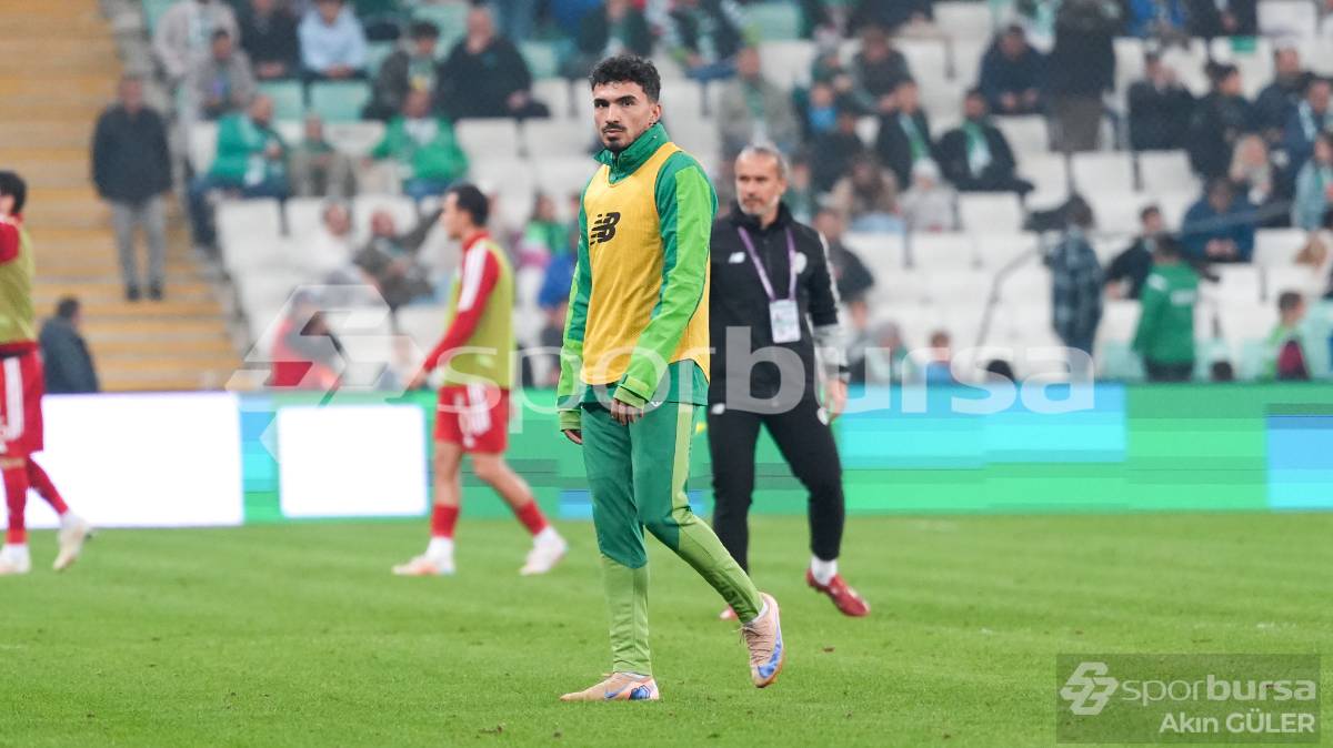 BURSASPOR - PENDİKSPOR MAÇI FOTOĞRAFLARI