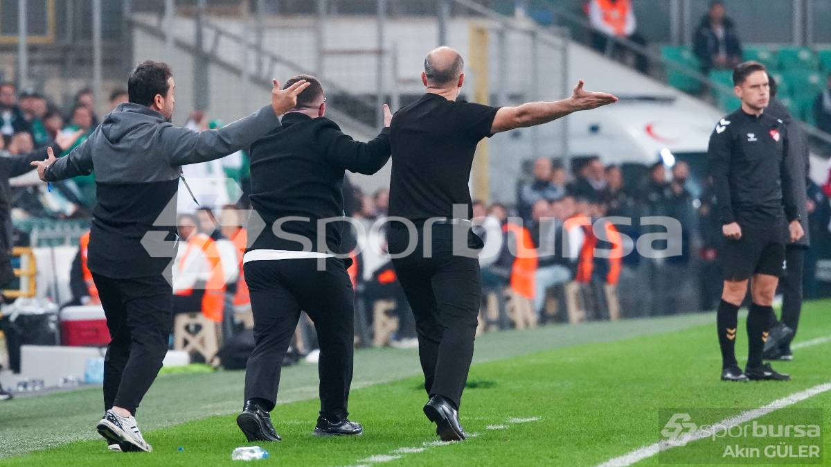 BURSASPOR - PENDİKSPOR MAÇI FOTOĞRAFLARI