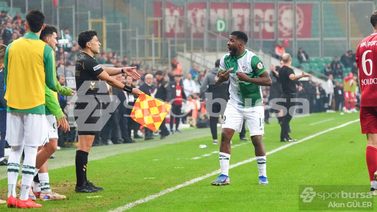 BURSASPOR - PENDİKSPOR MAÇI FOTOĞRAFLARI