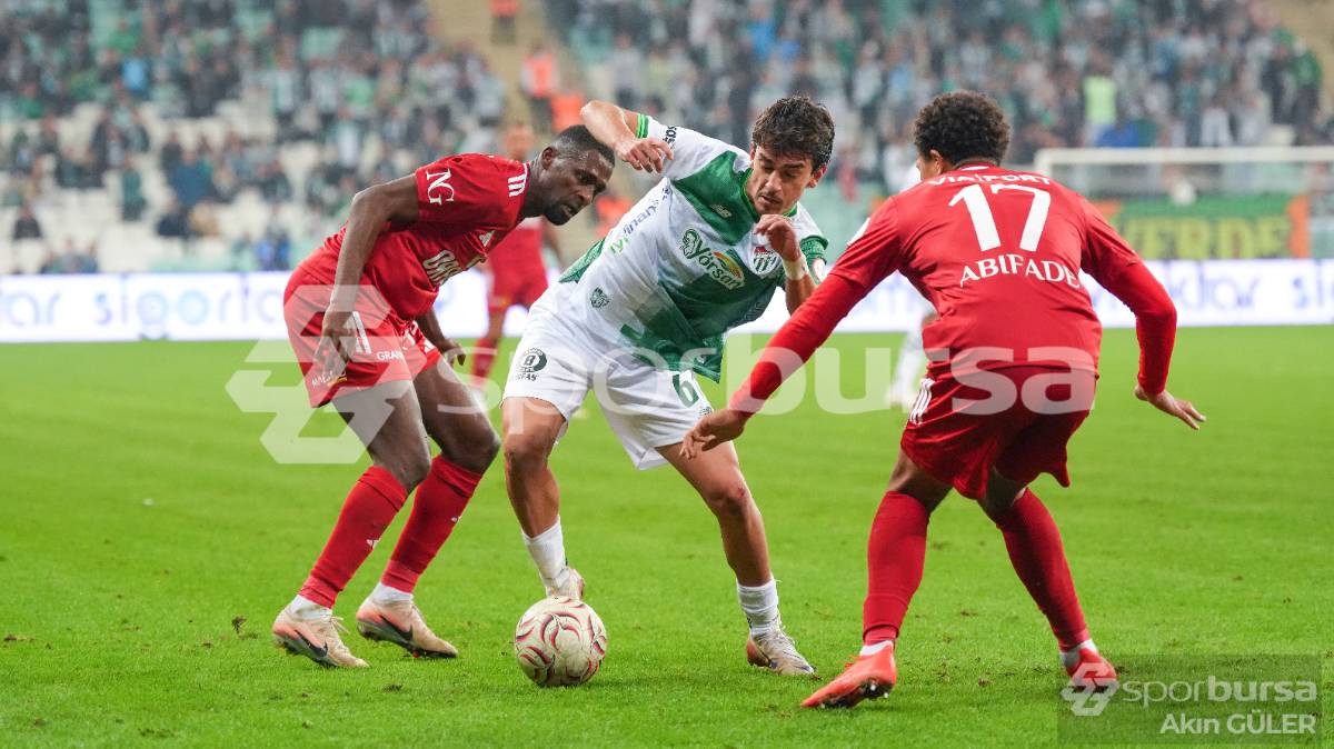 BURSASPOR - PENDİKSPOR MAÇI FOTOĞRAFLARI