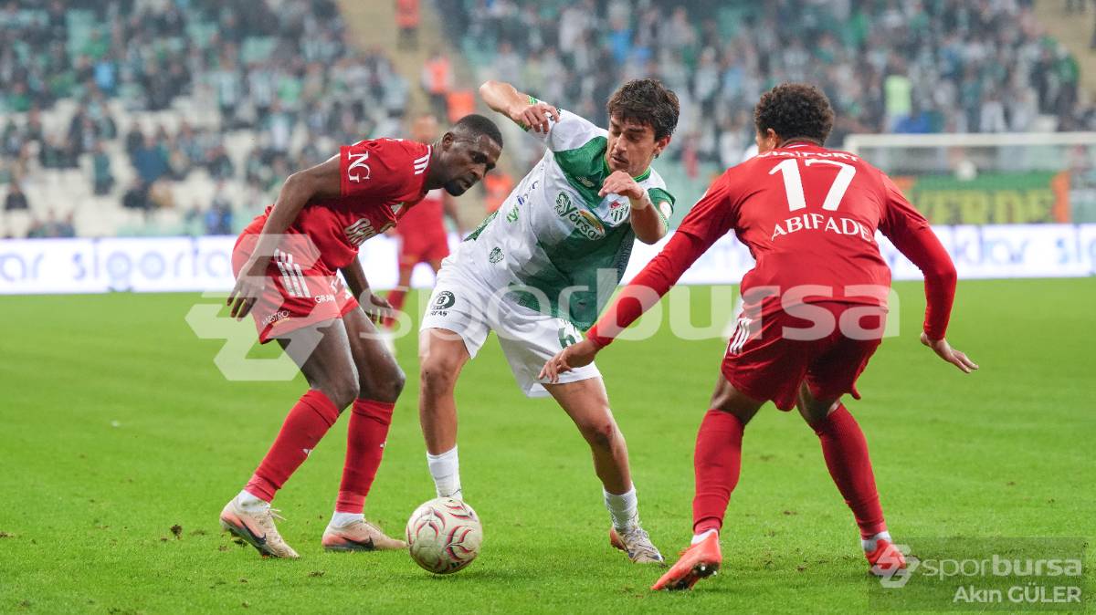 BURSASPOR - PENDİKSPOR MAÇI FOTOĞRAFLARI