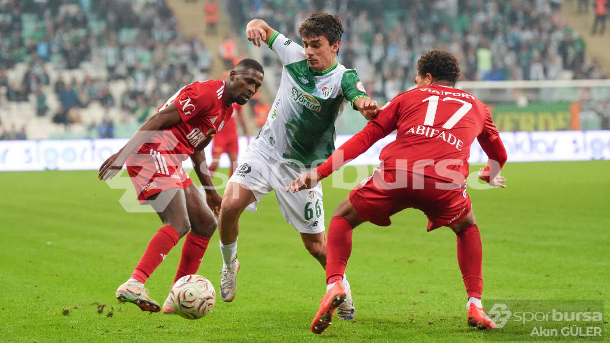 BURSASPOR - PENDİKSPOR MAÇI FOTOĞRAFLARI