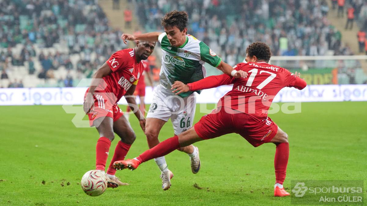 BURSASPOR - PENDİKSPOR MAÇI FOTOĞRAFLARI